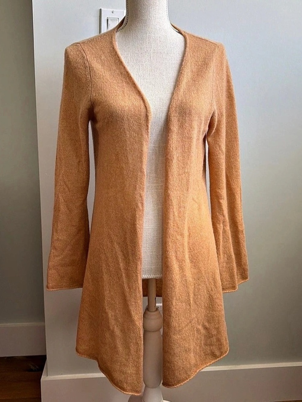 Garnet Hill Cashmere Cardigan in tan came Size Small Like New